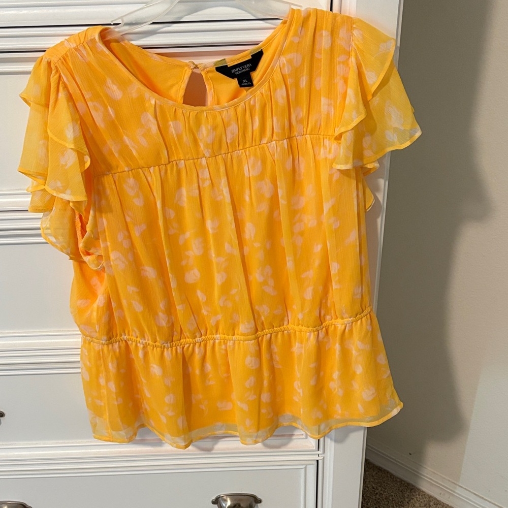 Simply Vera Vera Wang Yellow Ruffled Blouse